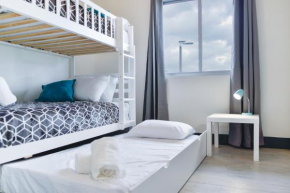Amazing Townhouse 8 Miles from Wynwood - NTH5